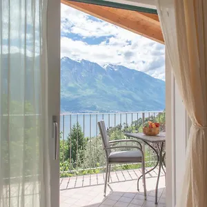 Loft Diva View By Gardadomusmea Tremosine